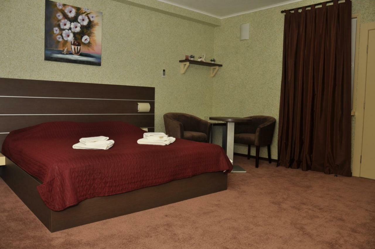 Motel-Yasniy Dnipro Eksteriør billede